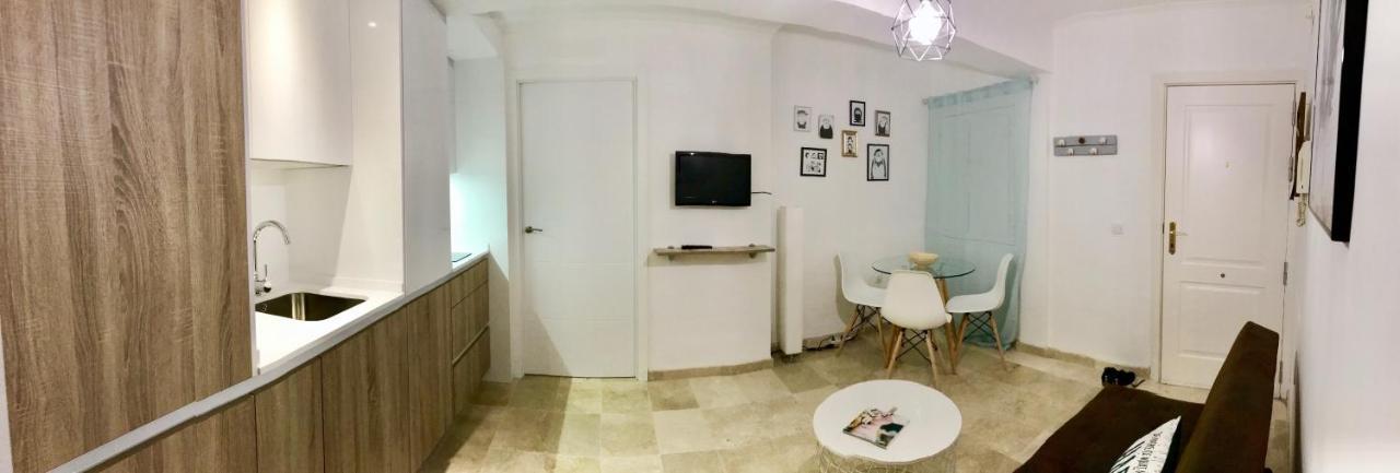 Appartamento Centro-Casco Antiguo C/Sauceda-San Eloy Siviglia Esterno foto